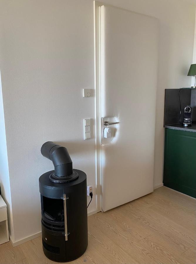 Alpen-Panorama Suite - Einzigartige Privatsuite Hoch Ueber Muenchen, 12Tes Og, Alpenblick, Loggia, Whirlpool, 15 Minuten Zum Zentrum, Ruhe Und Erholung In Der Stadt Muenchen Fuer Privat Und Geschaeftlich Reisende Luaran gambar