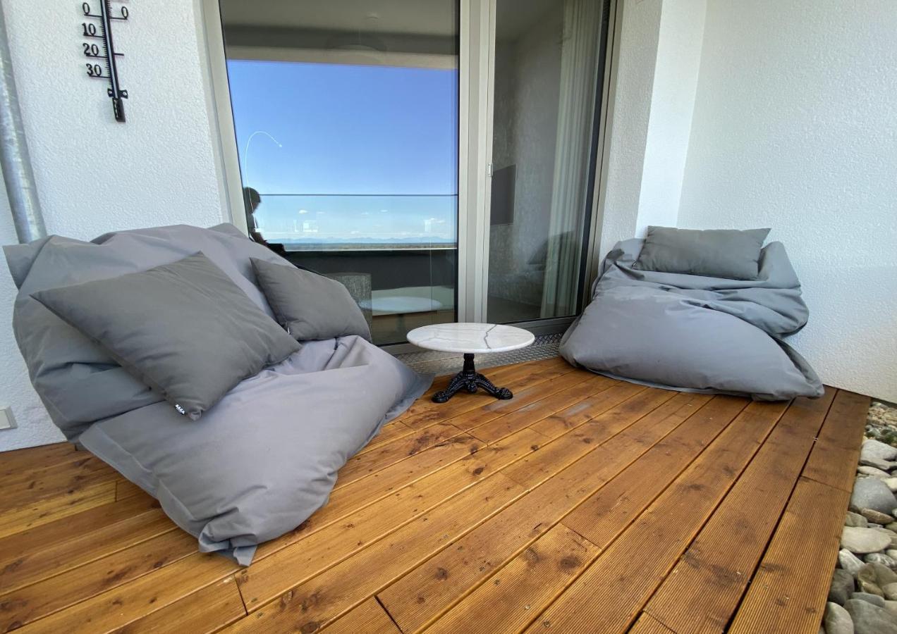 Alpen-Panorama Suite - Einzigartige Privatsuite Hoch Ueber Muenchen, 12Tes Og, Alpenblick, Loggia, Whirlpool, 15 Minuten Zum Zentrum, Ruhe Und Erholung In Der Stadt Muenchen Fuer Privat Und Geschaeftlich Reisende Luaran gambar